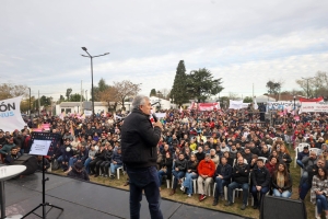 Morales tiene un pacto para el Conurbano con inversiones por 30.000 millones de d&oacute;lares