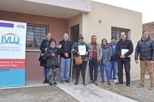En Perico el IVUJ entreg&oacute; vivienda recuperada