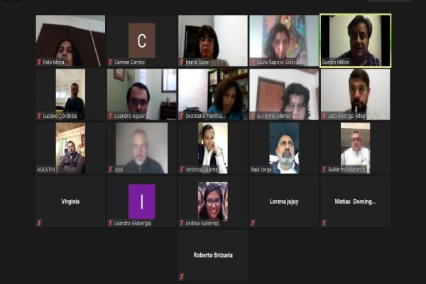 Concejales se interiorizaron del trabajo del COE municipal