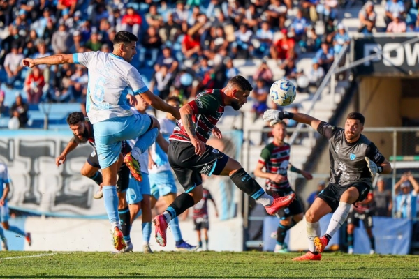 El &ldquo;Lobo&rdquo; sigue puntero, sumando y con racha invicta