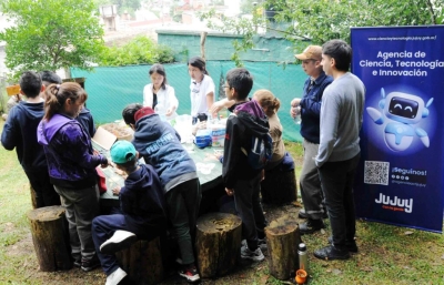 Verano cient&iacute;fico para ni&ntilde;os en el Parque Bot&aacute;nico Municipal