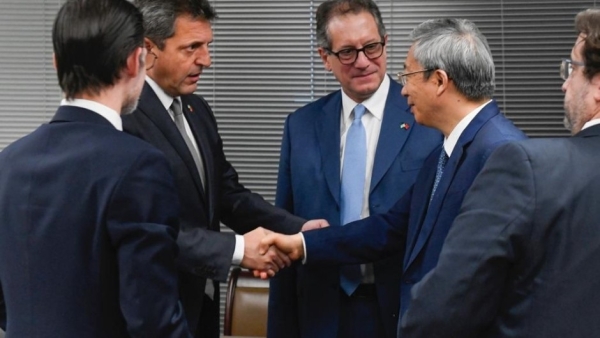 El Central ya tiene los yuanes listos para pagarle al FMI, que demora la confirmaci&oacute;n del acuerdo