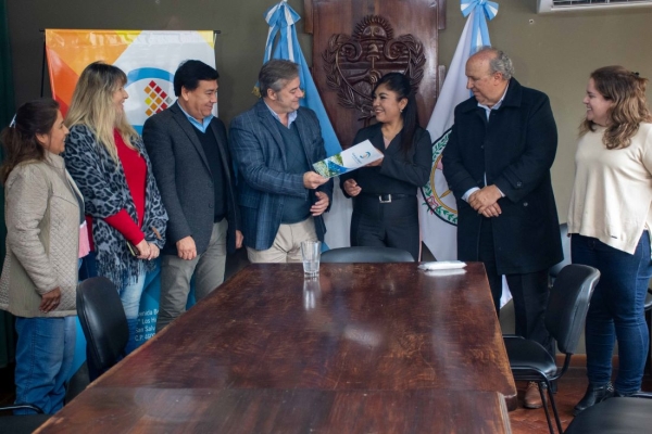 Mujeres en la Ciencia de 3M..Concejales distinguen a Ing. Pizzarro