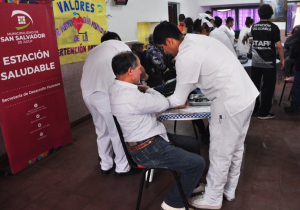 Municipio. Concientizaci&oacute;n y control de la hipertensi&oacute;n