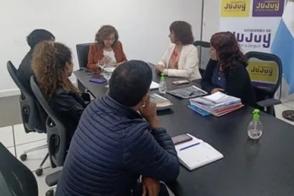Educaci&oacute;n y Consejo Provincial de la Mujer articular&aacute;n acciones