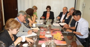 CONTIN&Uacute;A DI&Aacute;LOGO PARA CONSENSUAR LEY DE GRILLA DE CALIFICACI&Oacute;N DOCENTE