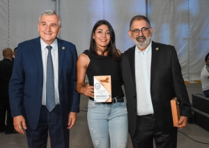 Morales particip&oacute; de la ceremonia de entrega del C&oacute;ndor de Oro
