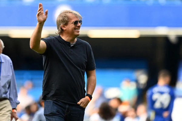 Milei, el Chelsea y los fantasmas que acechan al f&uacute;tbol argentino