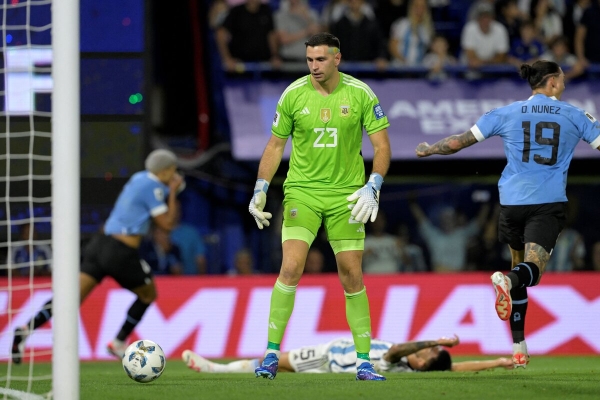 A "Dibu" Mart&iacute;nez le metieron un gol despu&eacute;s de 753 minutos y no pudo estirar su r&eacute;cord