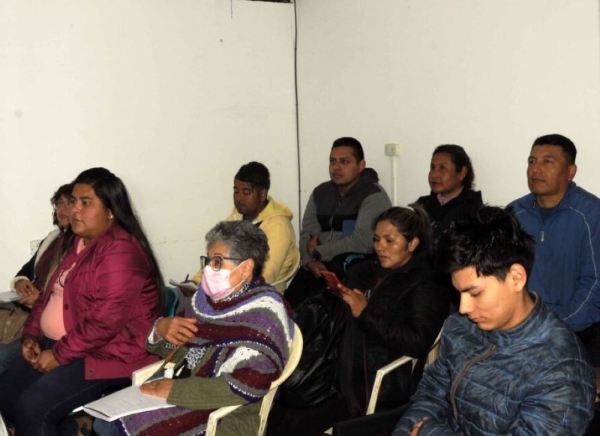 Vendedores del rubro panader&iacute;a participaron del curso de manipulaci&oacute;n de alimentos