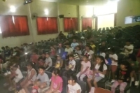 Con fines formativos proyectamos pel&iacute;culas infantiles que transmiten valores