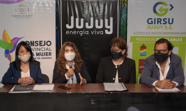 Convocatoria de Artes Visuales . "Mujeres, culturas y ambiente"