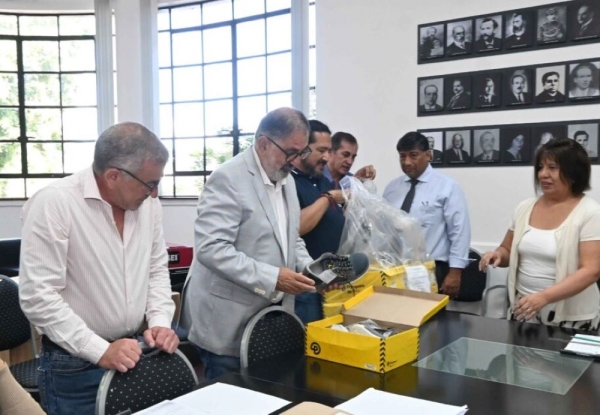 Municipio Capitalino avanza con licitaciones para dotar de indumentaria