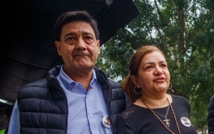 "Sent&iacute; emoci&oacute;n al escuchar prisi&oacute;n perpetua", dijo la madre de Fernando B&aacute;ez Sosa