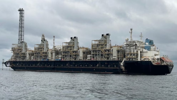 YPF descart&oacute; la construcci&oacute;n de una planta de GNL en tierra y la reemplazar&aacute; por barcos en la costa de R&iacute;o Negro