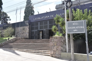 Ma&ntilde;ana habr&aacute; doble sesi&oacute;n en la Legislatura