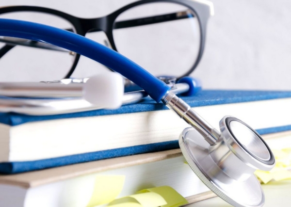 Contin&uacute;a el curso de ingreso para la carrera de medicina