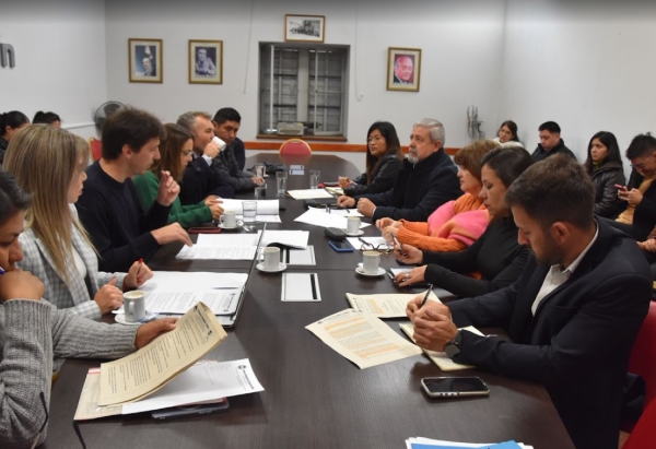 Comenz&oacute; debate legislativo sobre proyecto de ley de Juicio por Jurado