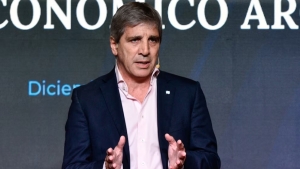 Caputo: &ldquo;El a&ntilde;o que viene no va a ser un t&iacute;pico a&ntilde;o electoral, va a ser un paseo por el parque&rdquo;