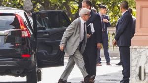 Santiago Caputo le interviene Justicia a C&uacute;neo y le echa hasta la vocera