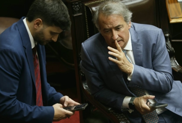 El libertario Mayoraz acus&oacute; de "kukardos golpistas" a los que votaron discapacidad y deton&oacute; una reuni&oacute;n con la Iglesia