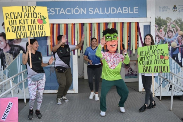 Exitosa jornada de promoci&oacute;n de h&aacute;bitos saludables en Estaci&oacute;n Saludable