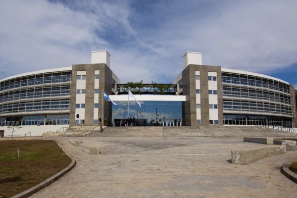Convocatoria para cubrir perfiles de docentes tutores
