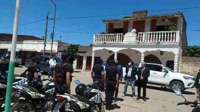 Morales entreg&oacute; motoveh&iacute;culos para la Regional N&deg; 4