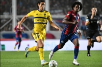 Defensa le gan&oacute; a Estudiantes y se acerca a los playoffs&nbsp;