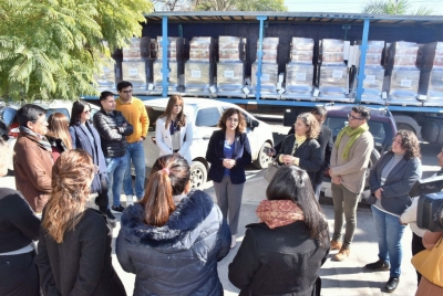 Equipamiento tecnol&oacute;gico para escuelas secundarias