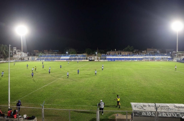 Talleres de Perico inaugur&oacute; nuevas luminarias del estadio