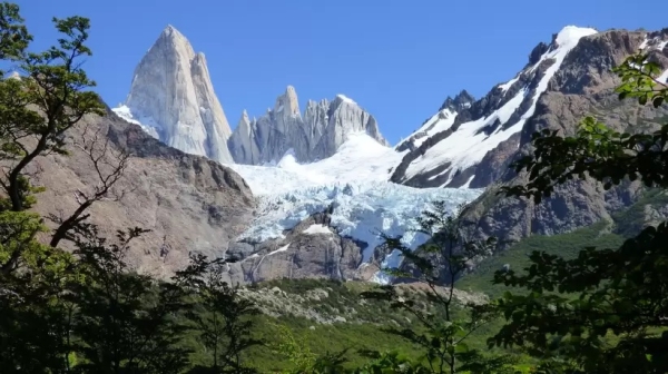 M&aacute;s 1,5 millones de turistas viajaron este fin de semana largo por el pa&iacute;s
