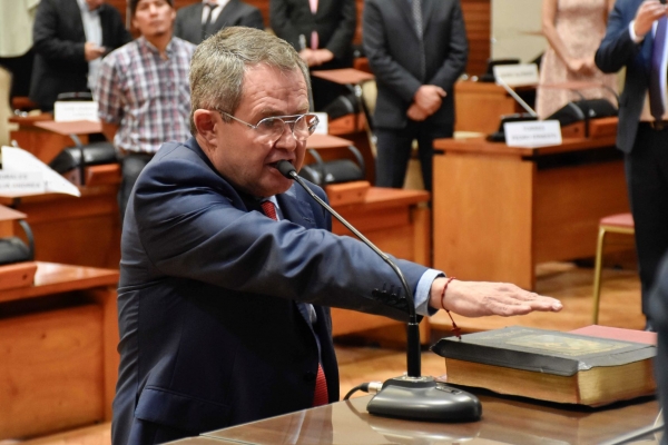 "LLEGAMOS CON VOCACI&Oacute;N DE DI&Aacute;LOGO Y CONSENSO PARA ELIMINAR LA GRIETA"