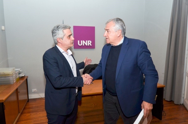 Morales visit&oacute; la Universidad Nacional de Rosario
