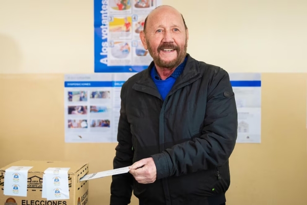 Gildo Insfr&aacute;n volvi&oacute; a arrasar en Formosa y allan&oacute; su camino hacia una reforma constitucional