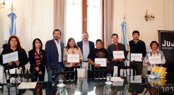 DISTINCIONES PARA MURALISTAS JUJE&Ntilde;OS