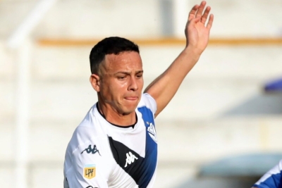 "Pelear el descenso es lo m&aacute;s dif&iacute;cil del f&uacute;tbol", dijo Leonardo Jara