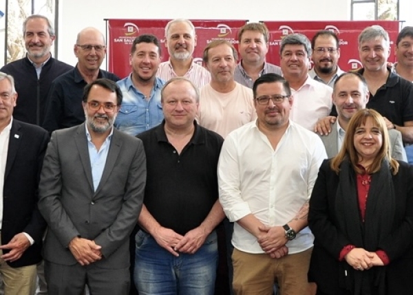 El foro de intendentes de C&oacute;rdoba visit&oacute; la ciudad