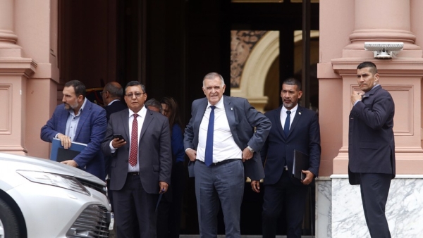 Jaldo y Jalil toman distancia del documento de los gobernadores peronistas contra Milei