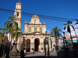 Comenzarán las obras de puesta en valor de la fachada de la Basílica San Francisco