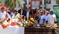 &ldquo;SABORES DE REYES&rdquo;, PATIO DE COMIDAS EN LA DELEGACI&Oacute;N