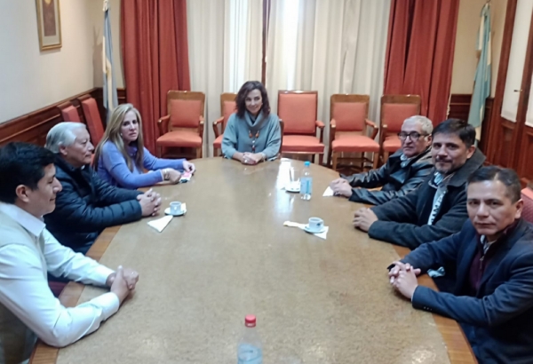 Primera pavimentaci&oacute;n sustentable del pa&iacute;s se realizar&aacute; en Perico