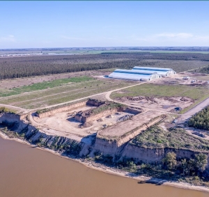 Caputo confirmó el primer Rigi para Santa Fe para construir un megapuerto