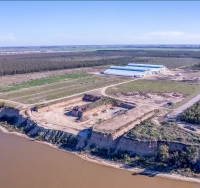 Caputo confirm&oacute; el primer Rigi para Santa Fe para construir un megapuerto