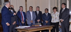 FUNCIONARIOS DEL GOBIERNO PROVINCIAL: JURARON LOS NUEVOS Y LOS NO TAN NUEVOS