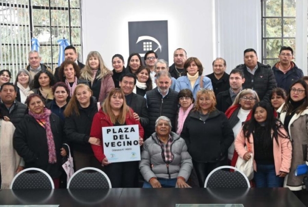 D&iacute;a del Vecino: el Intendente Jorge reconoci&oacute; la labor de los centros vecinales