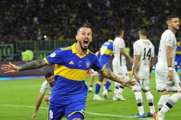 Boca gole&oacute; a Patronato y logr&oacute; la Supercopa Argentina