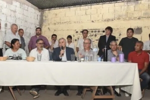 El Gobernador destin&oacute; un terreno para uso exclusivo del Centro Vecinal de 9 de Julio