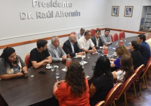 Jubilados sin cobertura PAMI: &ldquo;Quintar es responsable&rdquo;