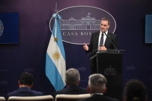 Tras la baja de aranceles, el Gobierno planea tambi&eacute;n poner en discusi&oacute;n el r&eacute;gimen especial de Tierra del Fuego